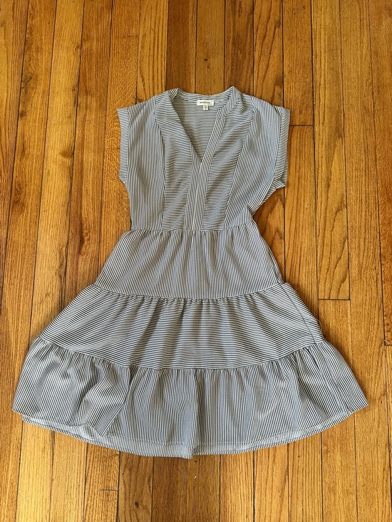 Monteau Dresses & Skirts - V-Neck Striped Tiered Dress - Navy & White